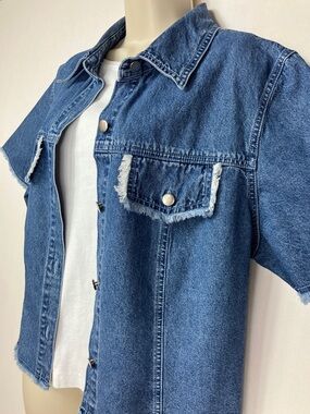 💙Denim Jacket Shirt Crop Short Sleeve  100% cotton 14-16 Staple Wardrobe Piece!